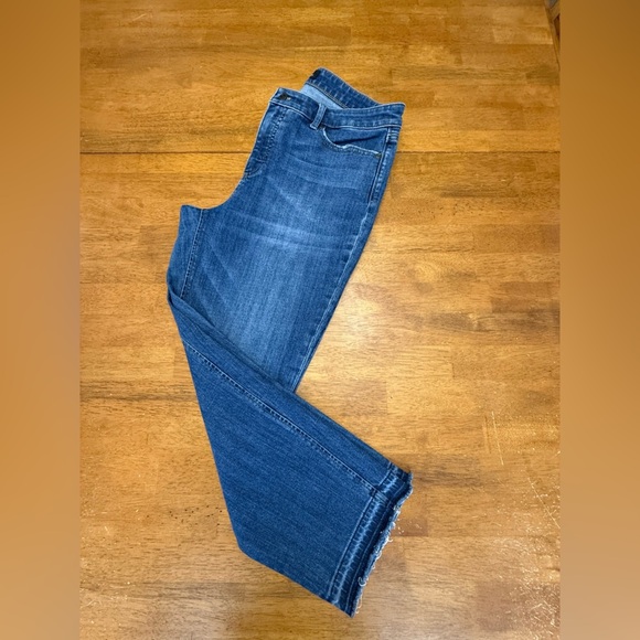 Talbots Flawless Five-Pocket Jeans 12 - Picture 1 of 7
